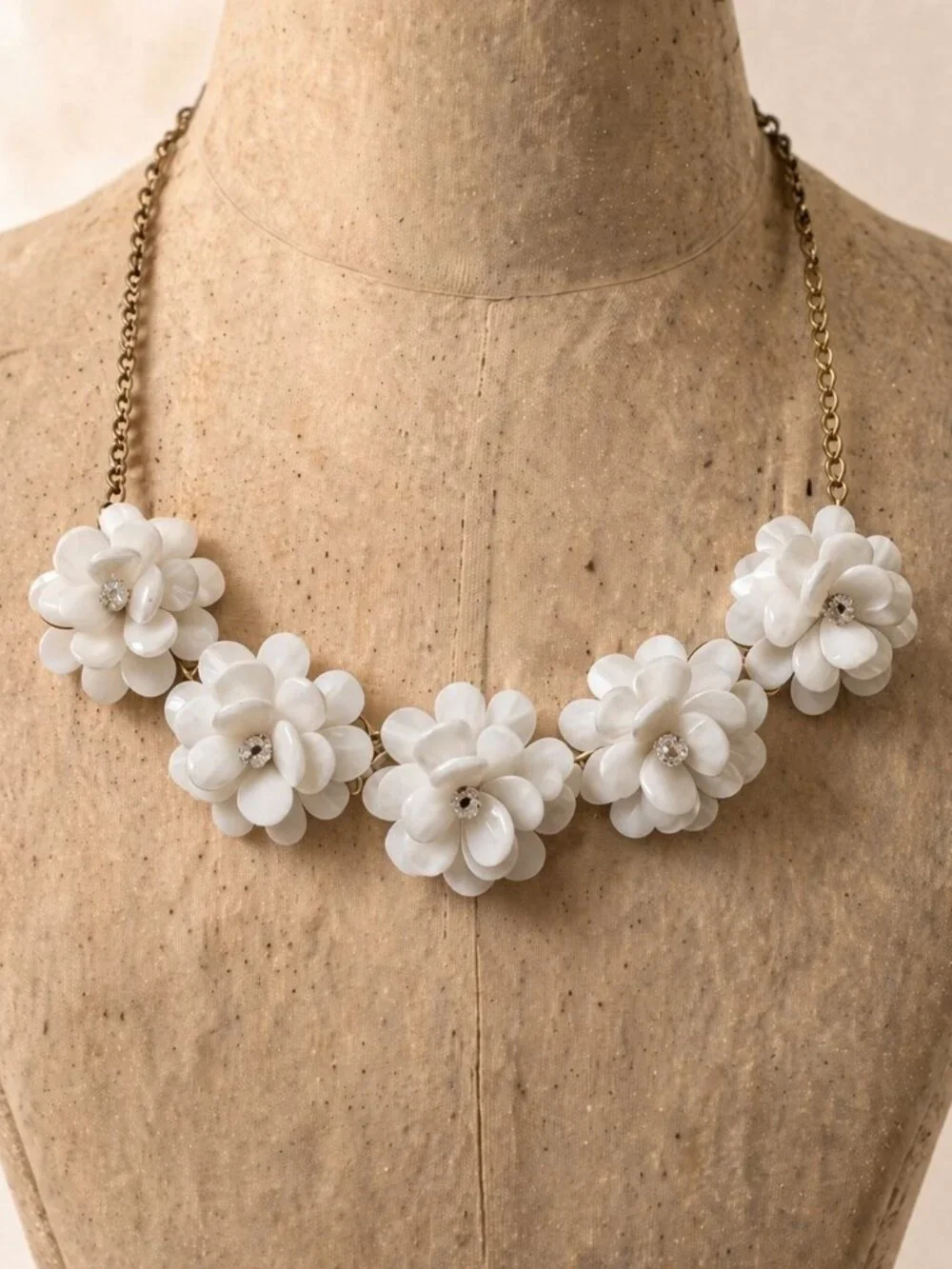 J.Crew White Floral Statement Necklace Rhinestone Resin Petal Gold Tone 21